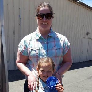 Meet your Posher, Elizabeth